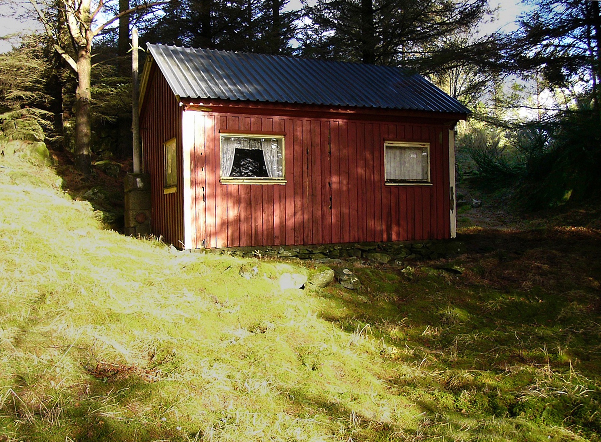 Hytter på Sør Karmøy Hytten til Gjert Gressgård og Olav Nordstokke ved Nordre Sålefjell ...