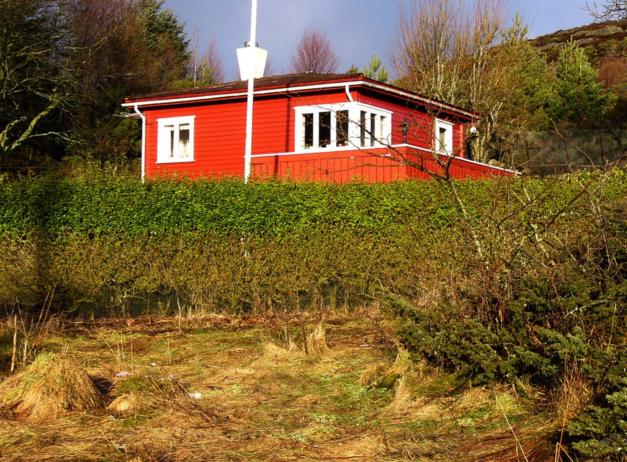 Hytter på Sør Karmøy Håkon Hårvik var første eier av denne hytten - Hauge er eier nå ...
