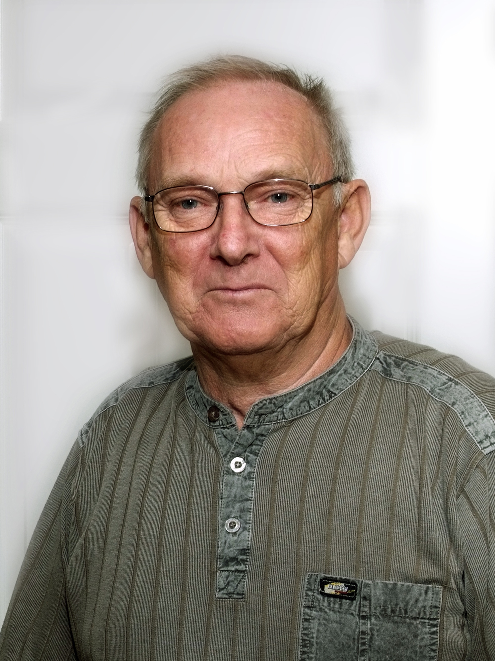 Egil Bjarne Blikra var styremedlem i Kopervik og omegn historielag i jubiléumsåret 2012 - laget var da 20 år ...  Egil Bjarne Blikra